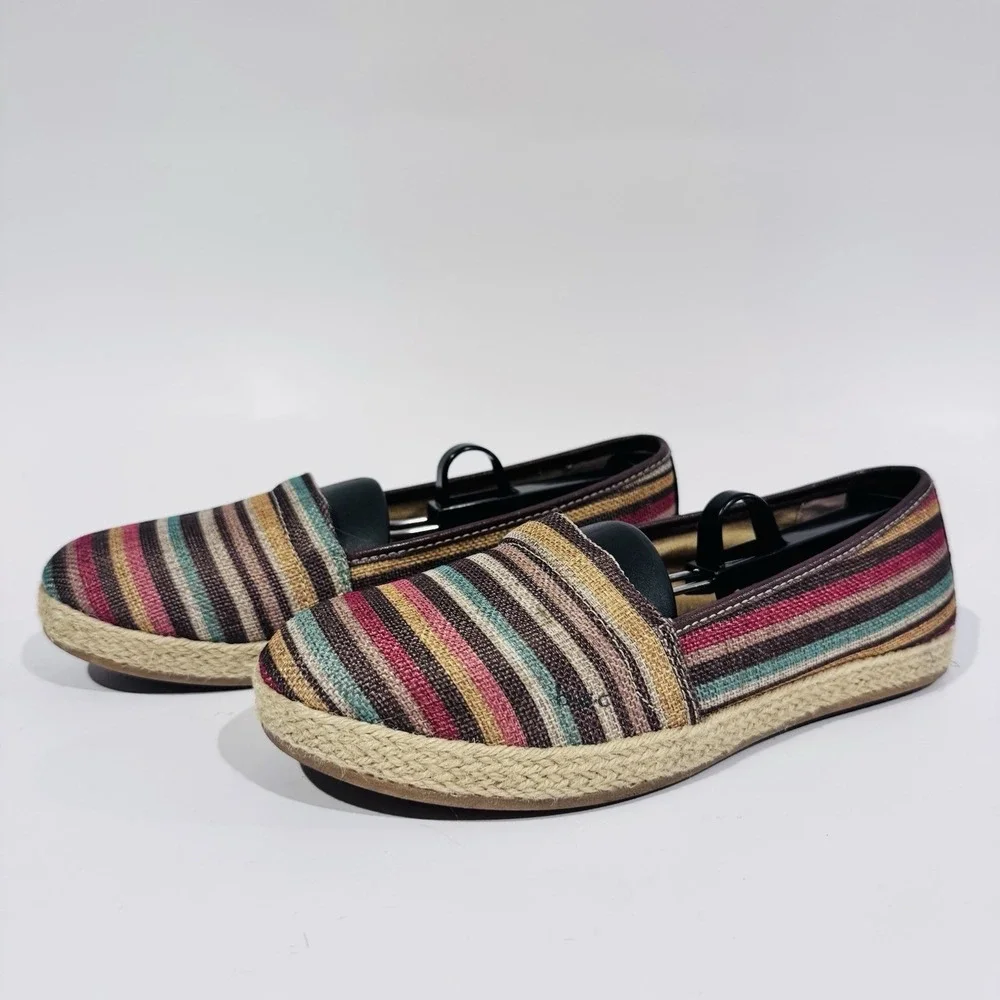 Born Concepts‎ BOC Striped Espadrille Flats Slip On Shoes Women's Size 8 EUC